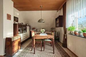 72m² große Dachwohnung in toller Oberstadtwohnlage ***mit Einzelgarage *** in Erbbau – Die vollständige Adresse der Immobilie erhältst du vom Anbieter., 55131 Oberstadt, Mainz – Vorschaubild 5