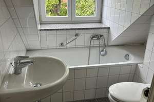 Renovierte 3-Zimmer-Dachgeschosswohnung (WG geeignet) – Einhornalle 41, 81377 Am Waldfriedhof, München – Vorschaubild 8