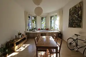 Property thumbnail 2