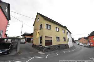 Sanierungbedürftiges Wohnhaus mit Werkstattgebäude – Kalkstr. 8, 65606 Limburg-Weilburg (Kreis) – Vorschaubild 2