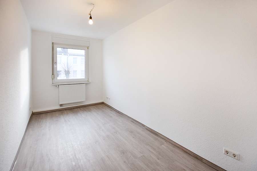 Immobilie in Blankenburg - Schöne 3-Zimmer-Wohnung mit Garage in ruhiger Harzlage. - Bild 1