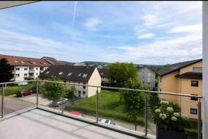 Wohnen mit Charakter: 4-Zimmer-Wohnung in Pforzheim – Bodelschwinghstraße 34, 75179 Nordstadt, Pforzheim – Vorschaubild 3