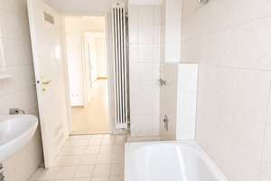 3-Zimmer-Wohnung mit Balkon | Beste Lage Würzburg – Ihr Traumzuhause wartet! – Die vollständige Adresse der Immobilie erhältst du vom Anbieter., 97084 Heidingsfeld, Würzburg – Vorschaubild 9