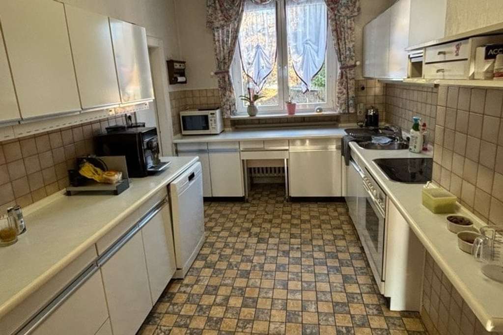 Immobilie in Alfeld - Großzügiges Wohnhaus mit vielen Möglichkeiten in Alfeld - Bild 2