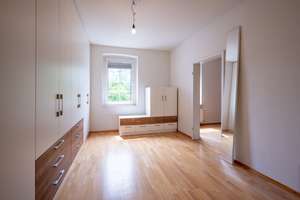 Siegburg-Zentrum! Hochwertiges Einfamilienhaus mit Stellplätzen – Die vollständige Adresse der Immobilie erhältst du vom Anbieter., 53721 Siegburg – Vorschaubild 9