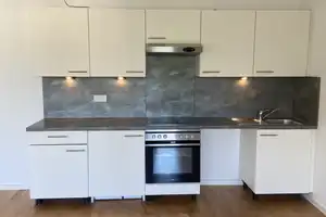 * Laim * 3-Zimmer Wohnung mit offener Küche * EBK * Duschbad * Balkon * Parkett * – Fürstenrieder Str. 35, 80686 München – Vorschaubild 4