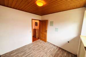 Zweifamilienhaus mit Panoramablick – Die vollständige Adresse der Immobilie erhältst du vom Anbieter., 84163 Marklkofen – Vorschaubild 13