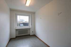 Viel Platz & bezugsfrei in Spenge: ZFH mit Baufenster & Doppelgarage – Herford (Kreis) – Vorschaubild 6