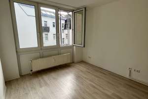 Modernes Apartment im Kölner Univiertel – Zülpicher Straße 58e, 50674 Neustadt/Süd, Köln – Vorschaubild 2