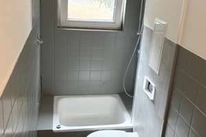Wohnung mit 4 Zimmern und praktischer Aufteilung für Sie frisch renoviert im Grünen – Spichernstraße 63, 47137 Untermeiderich, Duisburg – Vorschaubild 6