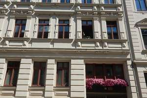 2-Raum-Wohnung mit EBK und modernem Tageslichtbad