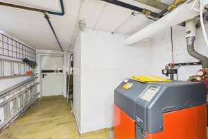 Ein Haus für Familie und neue Kapitel. – Die vollständige Adresse der Immobilie erhältst du vom Anbieter., 60529 Schwanheim, Frankfurt am Main – Vorschaubild 26