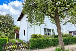 Freistehendes Ein- / Zweifamilienhaus mit Garage in Kiel-Ellerbek – Die vollständige Adresse der Immobilie erhältst du vom Anbieter., 24148 Ellerbek, Kiel – Vorschaubild 2
