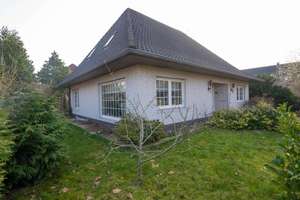 Zuhause in Weener: Großzügiger Bungalow mit Garten, Teich und überdachter Terrasse – Die vollständige Adresse der Immobilie erhältst du vom Anbieter., 26826 Weener – Vorschaubild 12