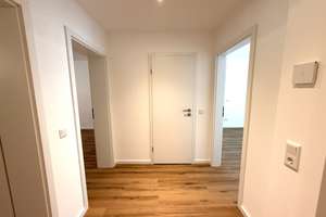 Frisch sanierte WG-taugliche Wohnung im Neubaustandard – 2 Schlafzimmer, Einbauküche, Uni-Nähe – Klever Platz 10-12, 42117 Elberfeld, Wuppertal – Vorschaubild 4