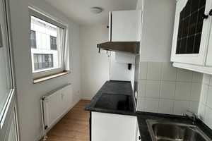 Frisch renovierte 1-Zimmer Wohnung inkl. EBK in zentraler Lage zur RWTH – Kreuzherrenstraße 8, 52062 Aachen – Vorschaubild 7