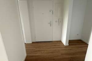 Helle & renovierte 3 Zimmerwohnung mit Balkon in Mainz - Mombach! – Am Stollhenn 6, 55120 Mombach, Mainz – Vorschaubild 14