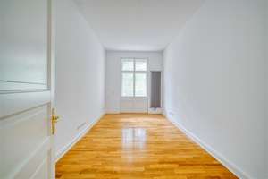 Top City-West-Lage: sanierte, ruhige Gartenhauswohnung mit Balkon – Xantener Str. 8, 10707 Wilmersdorf, Berlin – Vorschaubild 4