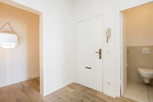 Endlich gefunden, traumhafte Altbauwohnung mit Balkon im  bayrischen Viertel in Wilmersdorf – Die vollständige Adresse der Immobilie erhältst du vom Anbieter., 10717 Wilmersdorf, Berlin – Vorschaubild 3