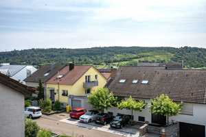 *Einfamilienhaus in bester Lage mit Einliegerwohnung* – Rems-Murr-Kreis – Vorschaubild 1