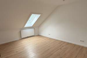 Exklusive 2-Zimmer-Dachgeschosswohnung – Erstbezug nach Kernsanierung – Köpenickweg 9, 30179 Sahlkamp, Hannover – Vorschaubild 12