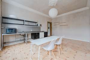 Charmante 2-Zimmer-Altbauwohnung in Berlin-Weißensee – bezugsfrei – Die vollständige Adresse der Immobilie erhältst du vom Anbieter., 13086 Weißensee, Berlin – Vorschaubild 9