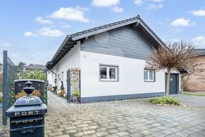 Moderner Bungalow im wunderschönen Wassenberg! – Die vollständige Adresse der Immobilie erhältst du vom Anbieter., 41849 Wassenberg – Vorschaubild 1