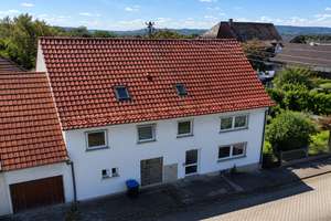 Pfuhler Investmentchance – gepflegtes Zweifamilienhaus mit vielen Optionen – Die vollständige Adresse der Immobilie erhältst du vom Anbieter., 89233 Neu-Ulm – Vorschaubild 1