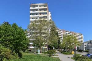 1-Zimmer-Wohnung in Marzahn mit großem Balkon