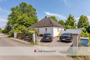 Schönes Einfamilienhaus auf großem Eckgrundstück in Potsdam-Nord – Die vollständige Adresse der Immobilie erhältst du vom Anbieter., 14469 Bornim, Potsdam – Vorschaubild 2