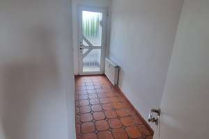 Helle 2-Zimmer-Wohnung mit sonnigem Balkon, Sehr gute Infrastruktur und ruhiger Lage – Moerser Straße 291, 47198 Hochheide, Duisburg – Vorschaubild 3