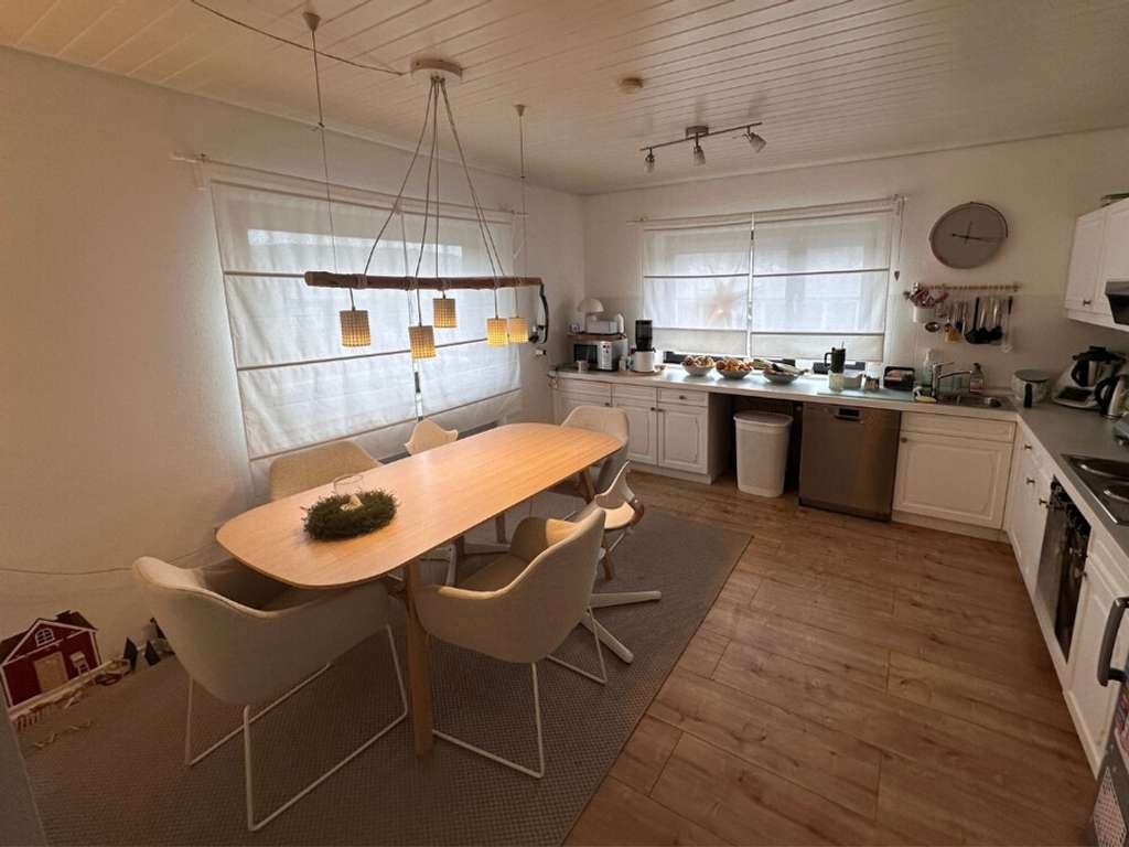 Immobilie in Eschau - Großzügiges Zweifamilienhaus mit Garten in ruhiger Wohnlage! - Bild 3