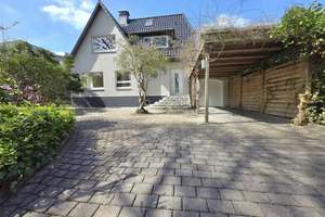 Charmantes Einfamilienhaus mit Blick ins Grüne in Hamburg - Duvenstedt – Die vollständige Adresse der Immobilie erhältst du vom Anbieter., 22397 Duvenstedt, Hamburg – Vorschaubild 31