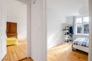 🏛️Heller Altbauklassiker – Helle 2 Zi Whg mit Tageslichtbad, EBK & Dielen im schönen Samariter Kiez – Die vollständige Adresse der Immobilie erhältst du vom Anbieter., 10247 Friedrichshain, Berlin – Vorschaubild 2