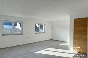 Erstbezug – große 4,5 ZKB Whg mit 2 Wohnebenen, Balkon & Garage in ruhiger Lage von Augsburg