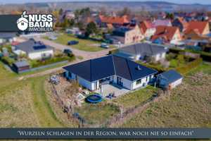 Stilvoll wohnen am Geiseltalsee – Ihr Traumhaus in Mücheln – Saalekreis – Vorschaubild 1