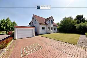 Familienidyll in Buchholz – Gepflegtes Einfamilienhaus mit viel Platz und Komfort – Die vollständige Adresse der Immobilie erhältst du vom Anbieter., 31710 Buchholz – Vorschaubild 1