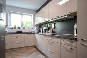 Bezugsfrei, hochwertig & modern: 
Familienfreundliches Reihenmittelhaus in 
Köln-Merheim! – Die vollständige Adresse der Immobilie erhältst du vom Anbieter., 51109 Merheim, Köln – Vorschaubild 5