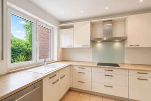 Familienfreundliches Reihenhaus mit sonnigem Garten und ganzjährigem Grünblick – 40489 Wittlaer, Düsseldorf – Vorschaubild 6