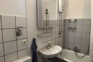 Attraktive  DG-Wohnung - Citylage an Kuppelkirche , hohe Lebensqualität; von privat – Die vollständige Adresse der Immobilie erhältst du vom Anbieter., 64283 Mitte, Darmstadt – Vorschaubild 12