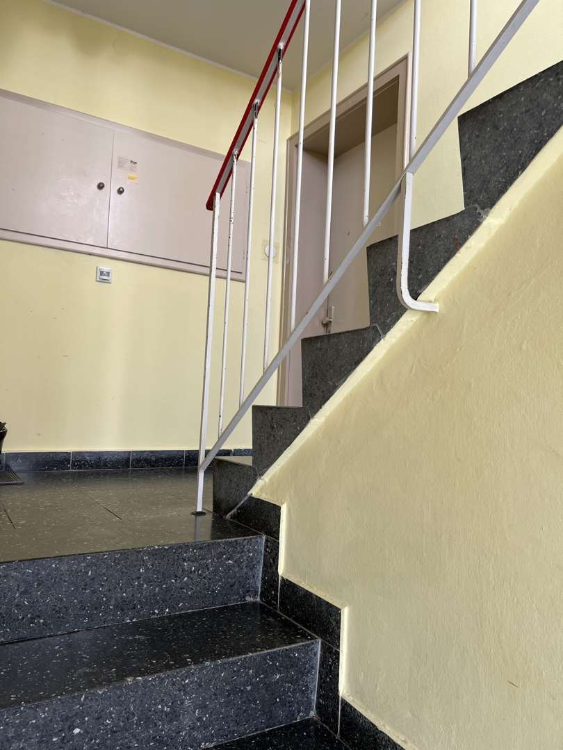 3-Zimmer-Wohnung für Handwerker & Investoren – großes Potenzial, Miesbach Kreis – Bild 2