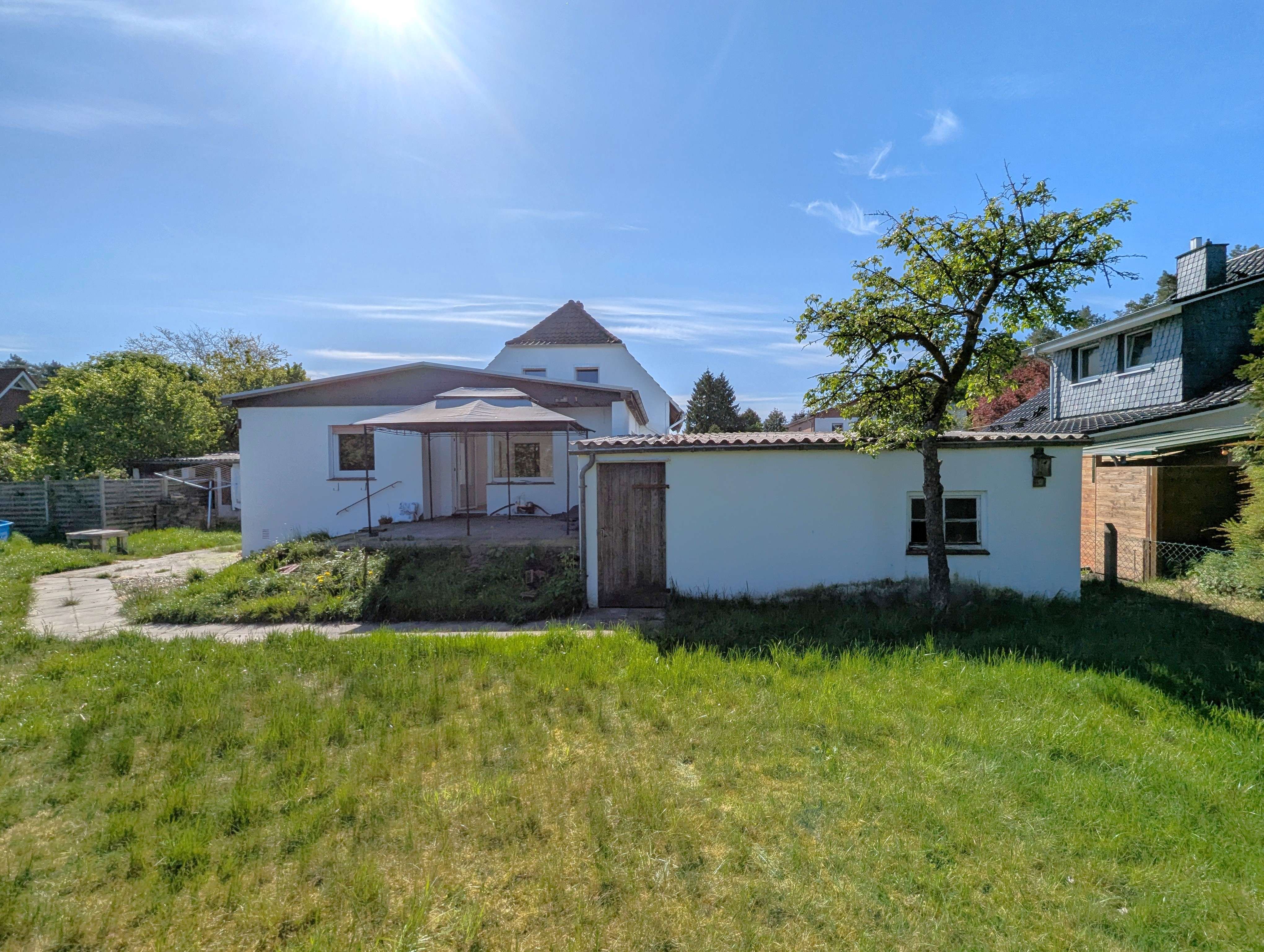 Achtung Erbpachtgrundstück!!! Günstiges Einfamilienhaus mit Einliegerwohnung auf großem Grundstück, Oldenburg Oldenburg – Bild 4