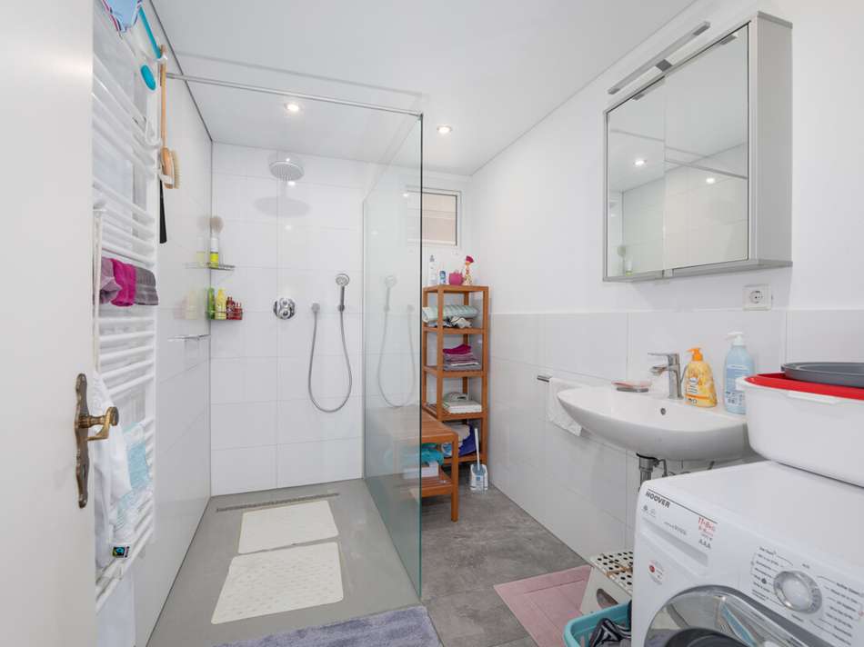 Badezimmer EG