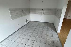 Schöne Etagenwohnung mit viel Platz – Die vollständige Adresse der Immobilie erhältst du vom Anbieter., 74889 Sinsheim – Vorschaubild 6