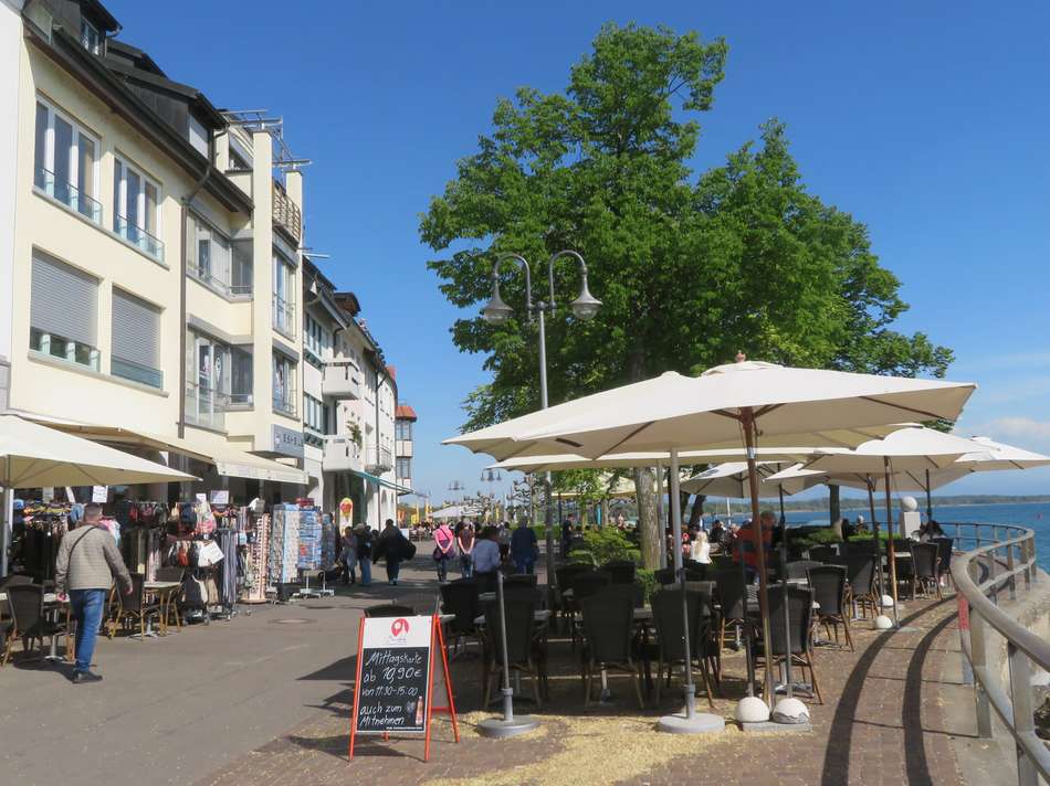 Seepromenade 1 Minute entfernt