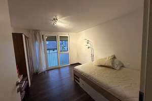 Wohnen mit Charakter: Großzügiges 4,5-Zimmer-Apartment in Backnang – Stuttgarter Straße 92, 71522 Backnang – Vorschaubild 3