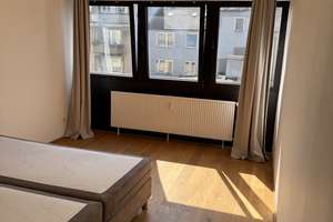 Helle möblierte 3 Zimmer-Wohnung in zentraler Lage – 40210 Stadtmitte, Düsseldorf – Vorschaubild 6