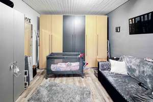 Exklusive DHH in Essen - Stilvoll modernisiert mit Kaminofen, Sauna und Gartenidylle – Die vollständige Adresse der Immobilie erhältst du vom Anbieter., 45277 Überruhr-Hinsel, Essen – Vorschaubild 13