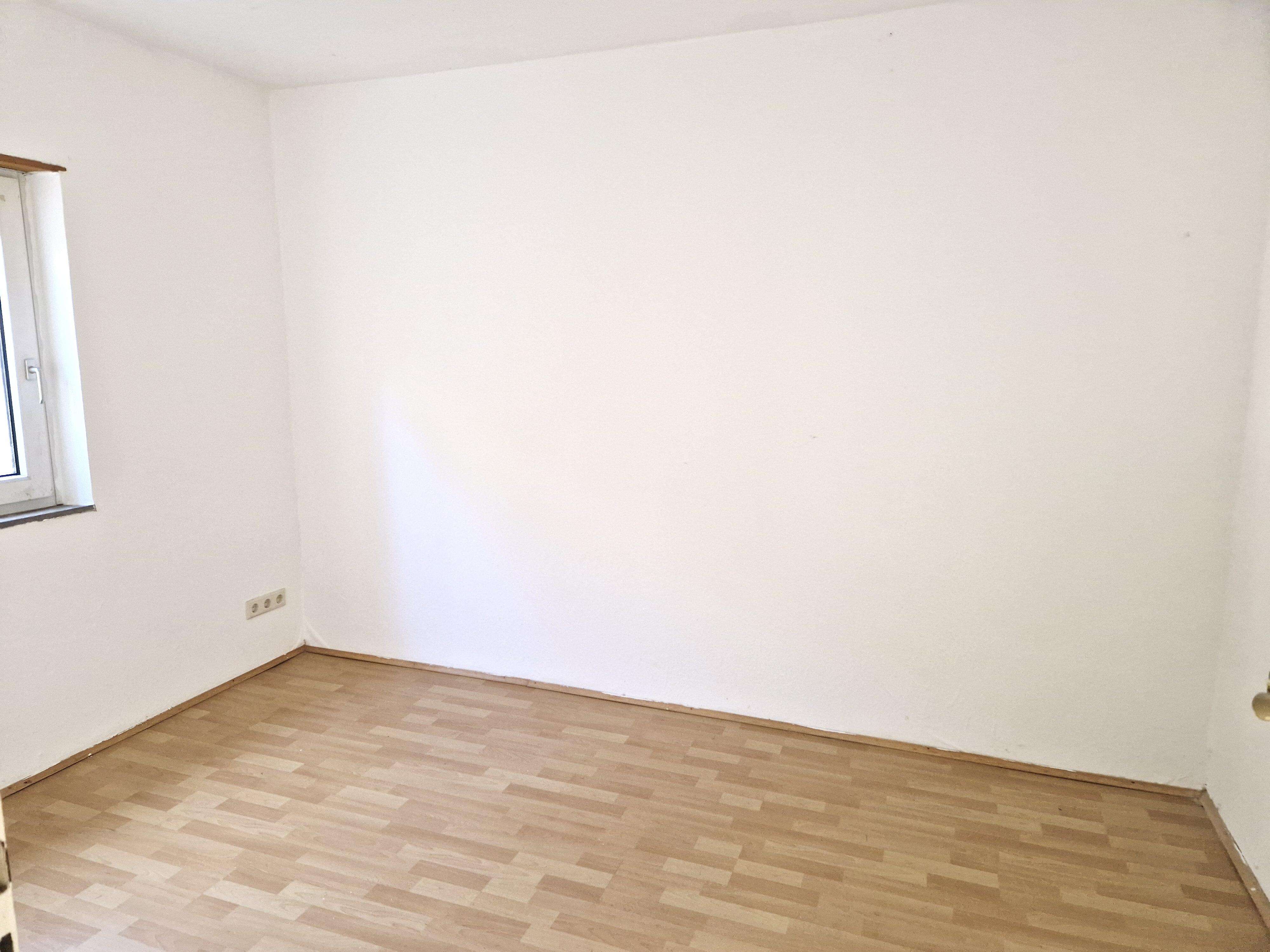 Immobilie in Neuleiningen - Wohnen mit Weitblick: Haus auf 1.900 m² Grundstück in Neuleiningen - Bild 4