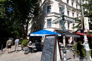 Attraktive, bezugsfreie Altbauwohnung mit Balkon in ruhiger Lage – Raabestraße 15, 10405 Prenzlauer Berg, Berlin – Vorschaubild 23